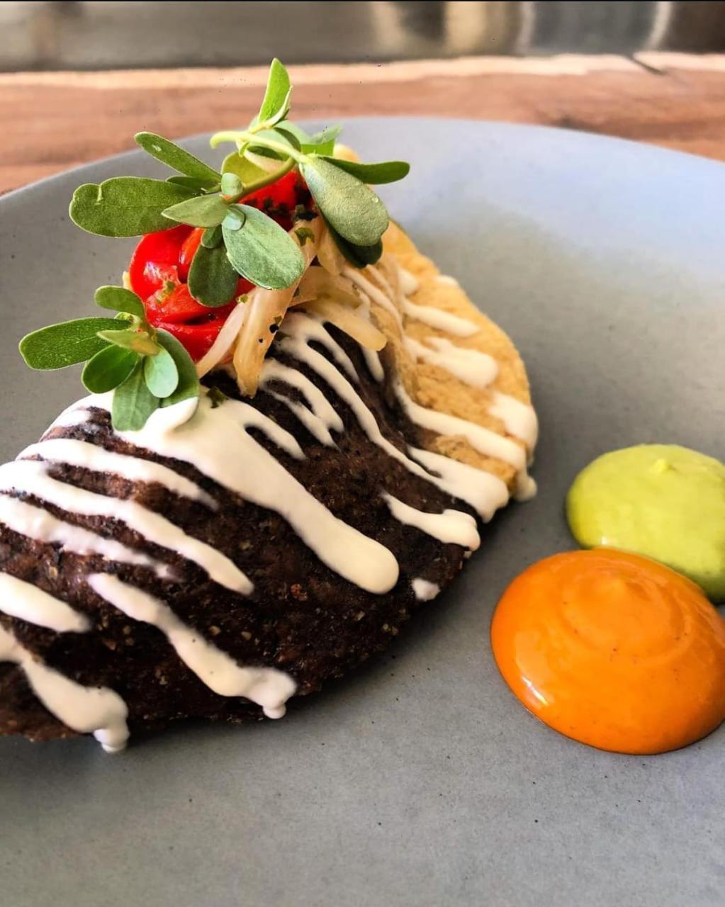 Hotel Makaaba Eco-Boutique Bacalar Kültér fotó A chocolate-covered taco